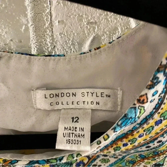 Women’s Size 12 Mini Dress Multicolor Patterned Office Colorful Sleeveless Zip - Picture 10 of 11